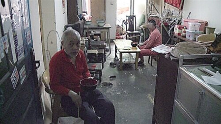 老鼠在周大爷家里随处可见